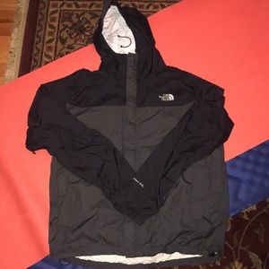 Large north face windbreaker, great condition